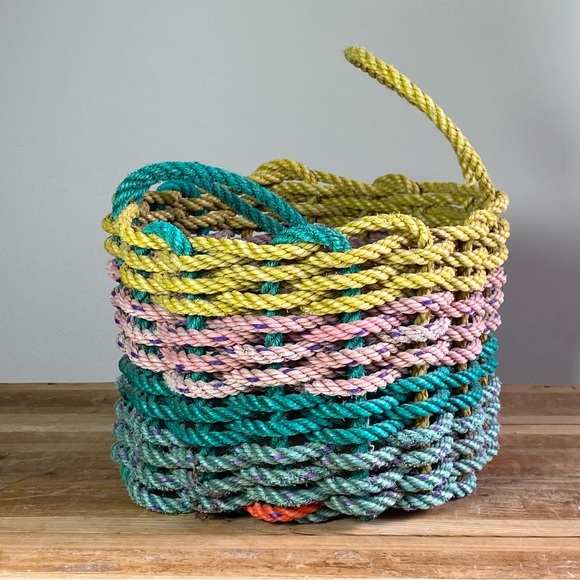 Handmade Recycled Nautical Rope Basket Storage Bin - Pastel Colors - Picture 2 of 16